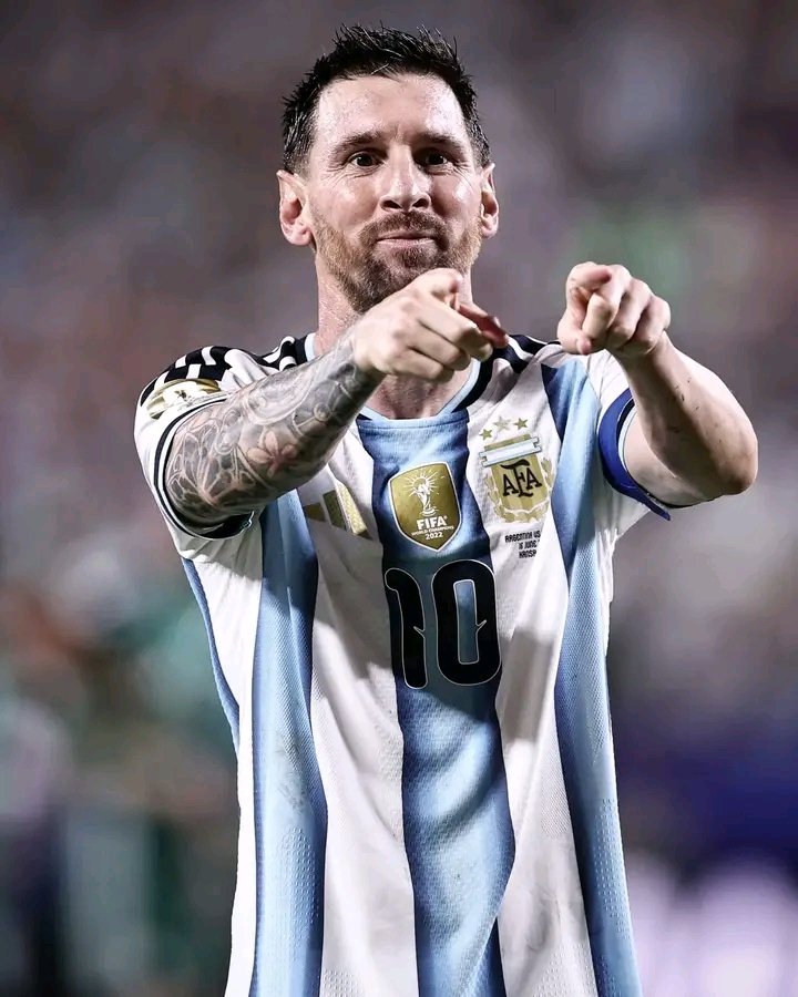ImuseDaniel's tweet photo. Greatest Of All Time🐐

If you don't believe argue with your keyboard 🔍 https://t.co/Bsf8NViKCF