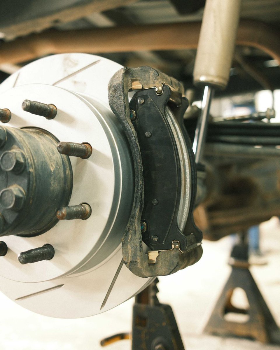 R1Concepts's tweet photo. Slotted Rotors and Off-Road Series Tow Pads are designed to deliver consistent stopping performance, improved heat management, and dependable control when it matters. 🫡 

#STOPPINGTHEWORLD #R1concepts #teamR1 https://t.co/SagFXnYs56