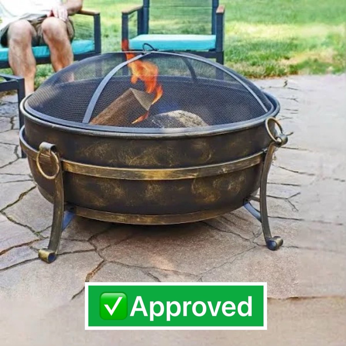 KtownFire's tweet photo. Hey Kingston, KFR is finding that some residents are not following the permitted OAF approved list of appliances or fire pits! Find examples below! 🔥

Share with your friends to ensure they are burning safely!

Follow the By-Law and apply for FREE online: https://t.co/EqFWLK0spT https://t.co/sGBj0Z2WcD