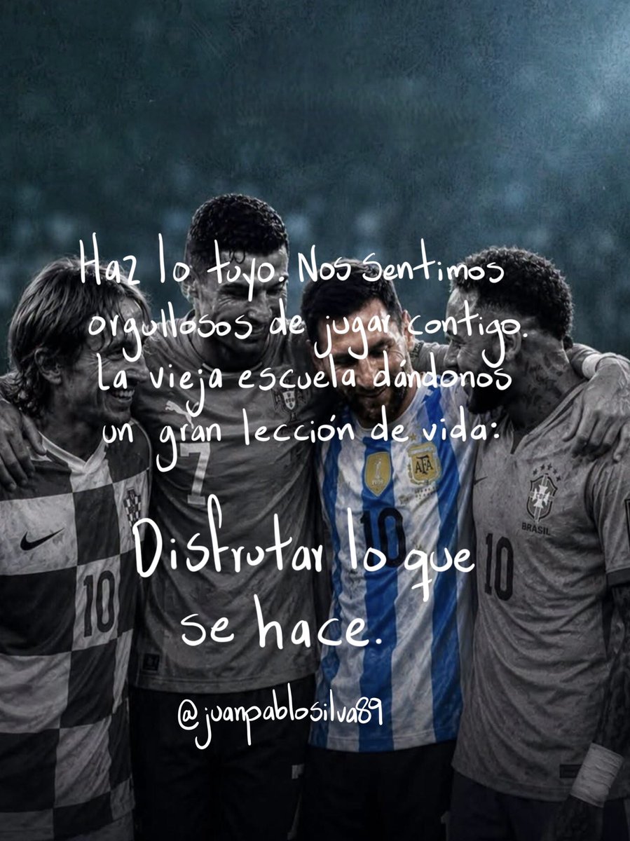 JuanPaSilva07's tweet photo. !Qué afortunado me siento de vivir en la época de buen futbol!❤️⚽️ https://t.co/g5qCwydWGK
