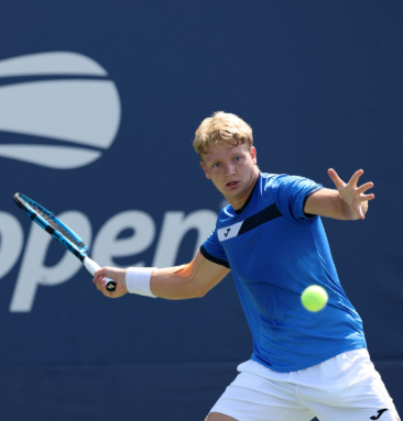 freesidbitches's tweet photo. Challenger Iasi 🇷🇴

🇵🇱 Kasnikowski ML @ 2.06 (1.5u)

( Line shop this one you guys could probably have better lines on this)

Just don't think Pedro Martinez is at his best at the moment , I can't really have him as the favourite . Way too shaky right now and I get it he has a higher peak and is hunting for points but his performances have been below par

Kasnikowski was always talented but injuries ruined him . He's coming off a solid win against Cina and I think he's very live to win this one 

LIKE IF TAILING 🤍