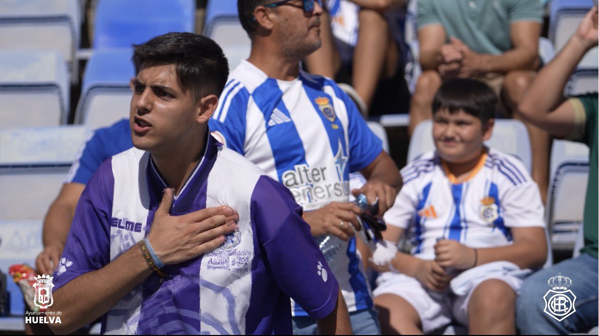 recreoficial's tweet photo. No os lo perdáis, ya, en 𝐞𝐱𝐜𝐥𝐮𝐬𝐢𝐯𝐚, canal oficial de YouTube del Decano ⬇️ 

🔗: https://t.co/uLcpNvuJhU

#DecanoDelFutbolEspañol https://t.co/pB0Ae47q8h