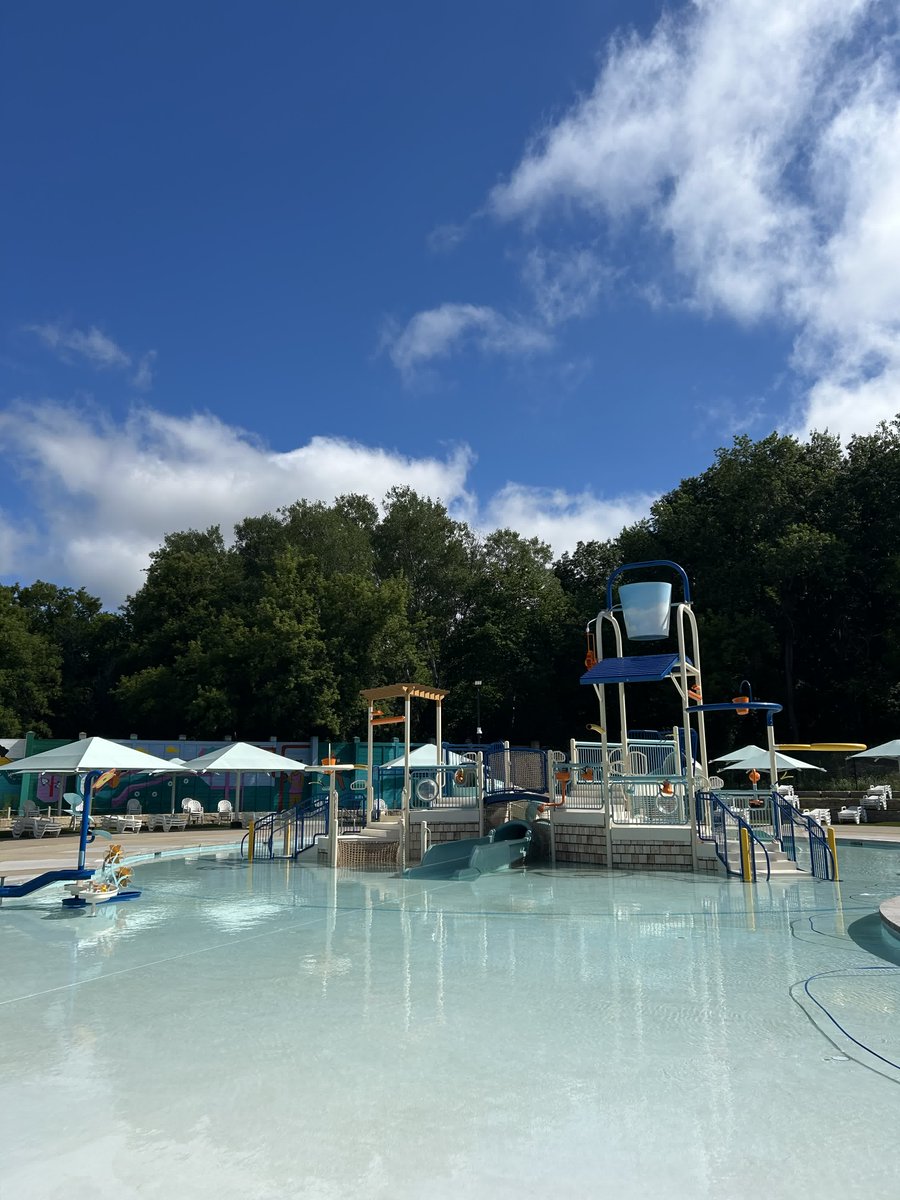 RamseyCounty's tweet photo. Just in time for the hot summer weather: The newly renovated Battle Creek Waterpark is now open for children and families. To celebrate, there's free admission on July 9,11 a.m.-5 p.m.

https://t.co/CyohSjTfbe https://t.co/qm91SeKucy