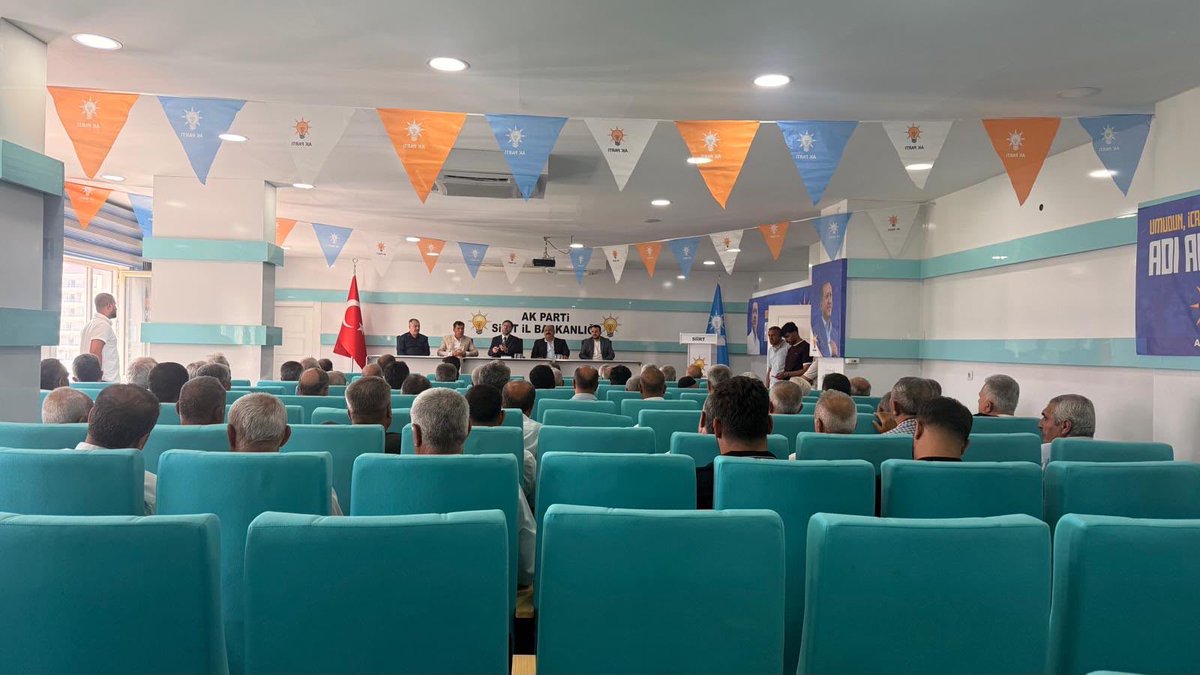 AkPartiSiirt's tweet photo. Bugün İl Başkanlığında ,İl Başkanımız Sn. @AvHekimGider ziyarete gelen;
Baykan Belediye Başkanı Sn. @ekremerdem56 
Baykan İlçe Başkanı Sn. @cahit_gm 
Atabağ Belde Belediye  Başkanı Sn. @Tayyarlale 
Atabağ Belde Başkanı Sn. @fikretlale 
Ve Baykan teşkilatını ağırladı.
Kıymetli başkanlarımıza ve teşkilatlarına nazik ziyaretlerinden dolayı teşekkür ederiz.