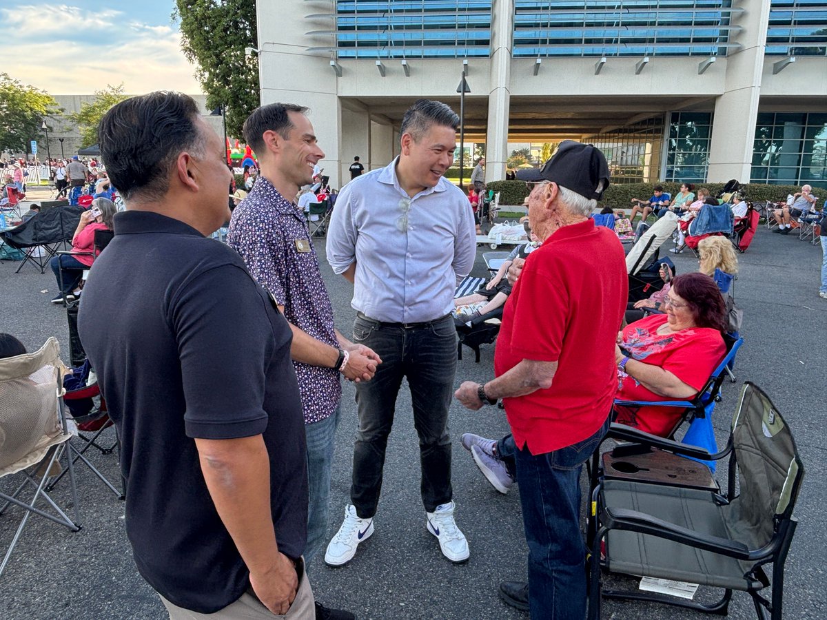 Rep. Derek Tran tweet media