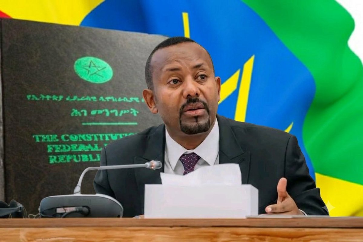 EthioTube's tweet photo. ብልጽግና ፓርቲ በሥልጣን ላይ ያለ መንግሥት ለሁለት የሥልጣን ዘመን ብቻ እንዲገደብ የሚያስችል አጀንዳ ለምክክር ኮሚሽን አስገብቷል ተባለ

ለተጨማሪ:
https://t.co/py06umjW0Q

#Ethiopia #EthiopianPolitics #ProsperityParty #AbiyAhmed #PMAbiy #EthioTube #Africa https://t.co/M4ro1qoS1S