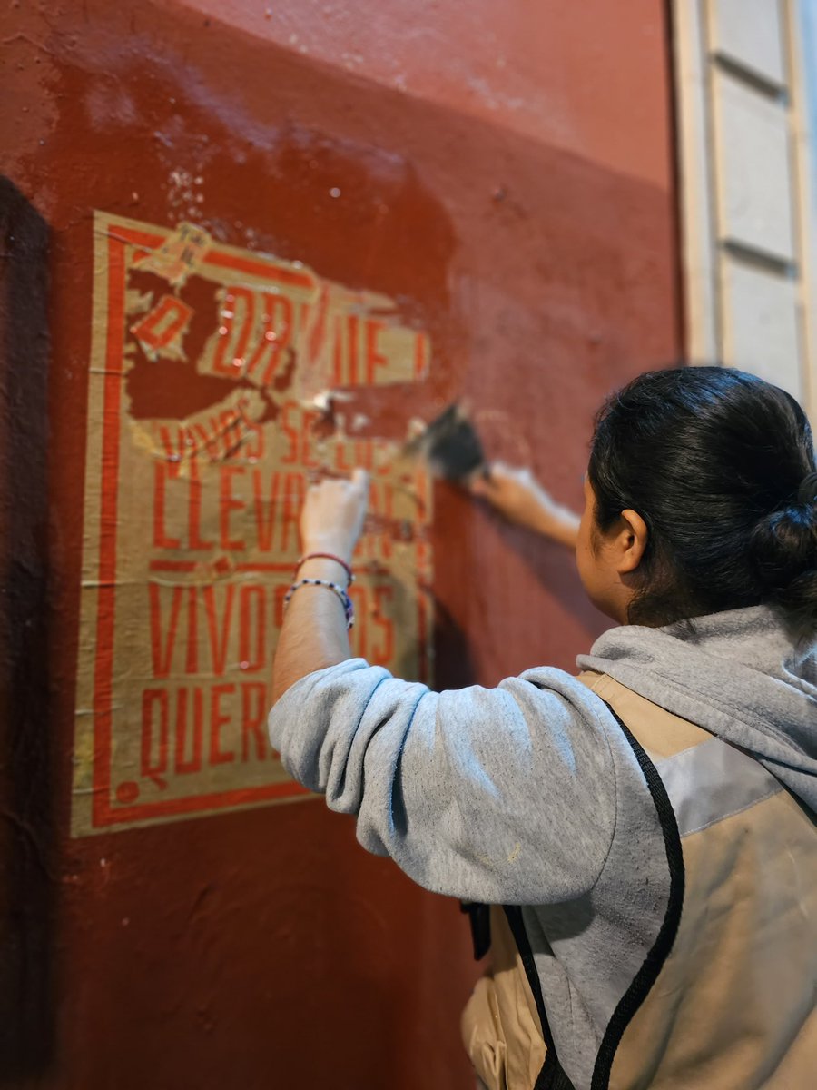 SriaObrasPublic's tweet photo. 🧹🪜 Retiro de contaminación visual

Se realizaron trabajos de retiro de contaminación visual para mejorar la imagen urbana y contribuir a la conservación de espacios públicos más limpios y ordenados. https://t.co/NVXy7iNAyY