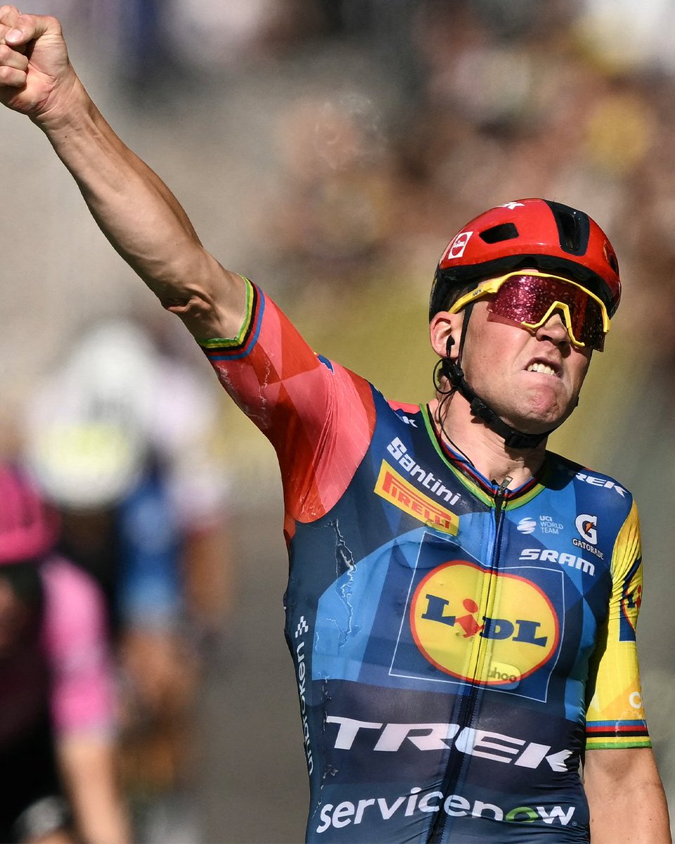 cyclingontnt's tweet photo. Worth the wait 🤩

Mads Pedersen ends a 300-day wait for victory and claims his first Tour de France stage win in three years, capping off a flawless day for Lidl-Trek 🫡 https://t.co/W264fzBIKL