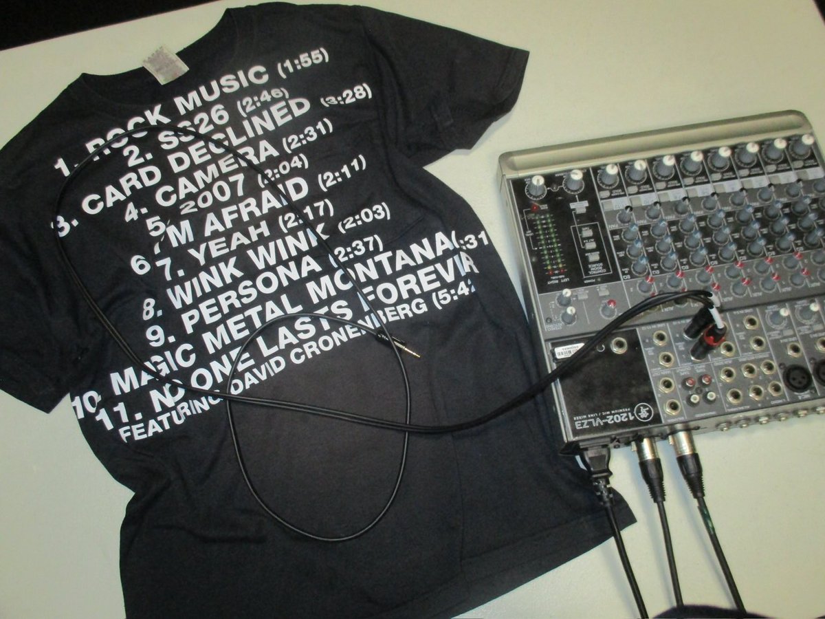 iriptheslitt's tweet photo. CHARLI XCX - MUSIC, FASHION, FILM
OFFICIAL TRACK LIST https://t.co/Vxrit8ZASV