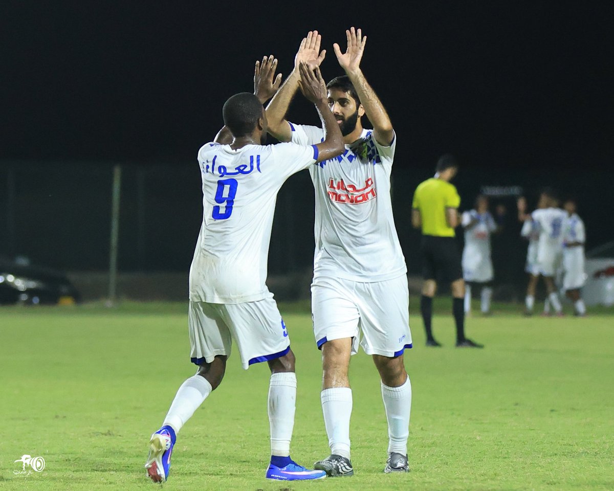 alawan92's tweet photo. دوري الدرجة الأولى بنادي الخابورة 
جانب من التغطية الإعلامية لمباراة فريق العوان أمام فريق الرديدة

📸تصوير |سالم ضاوي

#فريق_العوان 
#دوري_الدرجة_الأولى_بنادي_الخابورة https://t.co/2AMPkCNo9E