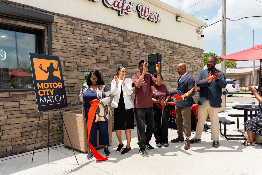 CityofDetroit's tweet photo. Small businesses help neighborhoods Rise Higher!

Mayor Sheffield joined the Detroit Economic Growth Corporation and community partners to celebrate the opening of Samaritan Cafe in Wildemere Park, made possible through a $55,000 Motor City Match grant.

By transforming a long vacant property into a family owned restaurant, this investment is creating jobs, supporting local entrepreneurs, and bringing new life to the neighborhood.

Through programs like Motor City Match, Detroit continues to invest in the businesses and people helping our neighborhoods grow, thrive, and Rise Higher.
