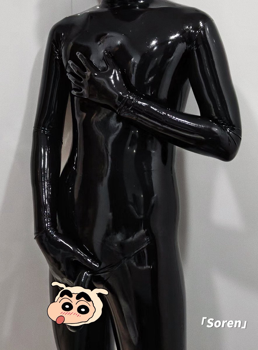 wee4351's tweet photo. 🔵内胆

Model：@black65019 

#1S #rubberman #rubber #latex #zentai https://t.co/rn1yZct7rl