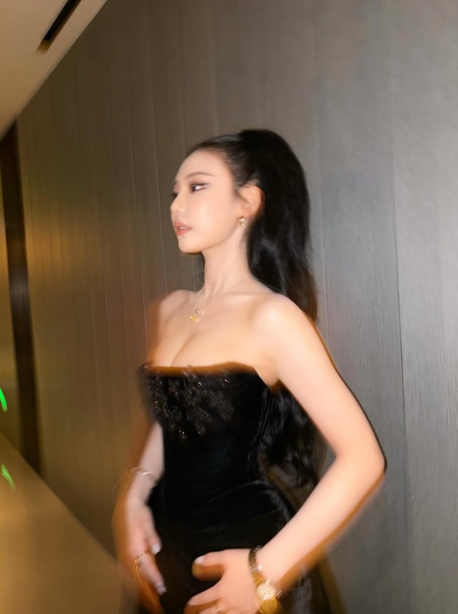 igotning's tweet photo. Please start taking legal action. This is simply unfair.

@SMTOWNGLOBAL @aespa_official
#PROTECTNINGNING #NINGNING https://t.co/u4ZrefwXDs
