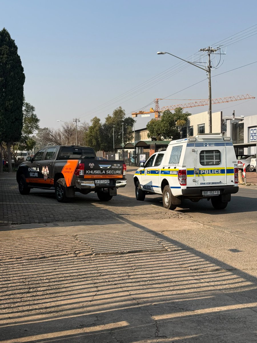 Abramjee's tweet photo. Stolen Generator Recovered in Joint Operation:

A stolen generator trailer was recovered in Koedoespoort, Pretoria, following a swift intelligence-led operation by the Khusela Secure High Risk Unit. 

The team responded to live tracking information, enabling them to locate and recover the generator intact.

The successful recovery was made possible through close cooperation between SAPS, investigators and private security partners, highlighting the importance of real-time intelligence, advanced tracking technology and coordinated action in combating crime.

The recovered generator has been handed over to SAPS as part of an ongoing investigation aimed at identifying and apprehending those responsible for the theft.