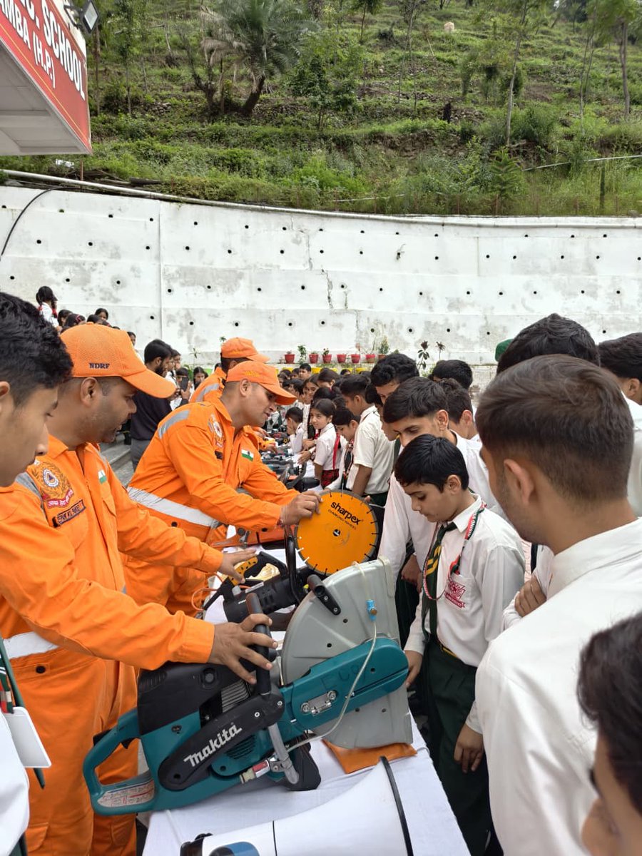 14NDRF's tweet photo. 14th Bn NDRF Conducted School Safety Program at GSSS Sarol and Rising Star Senior Secondary School Udaipur,Distt- Chamba (H.P) on 07 july 2026.
Beneficiaries: 591 (Students and teaching staff) https://t.co/Ydbw8COph2
