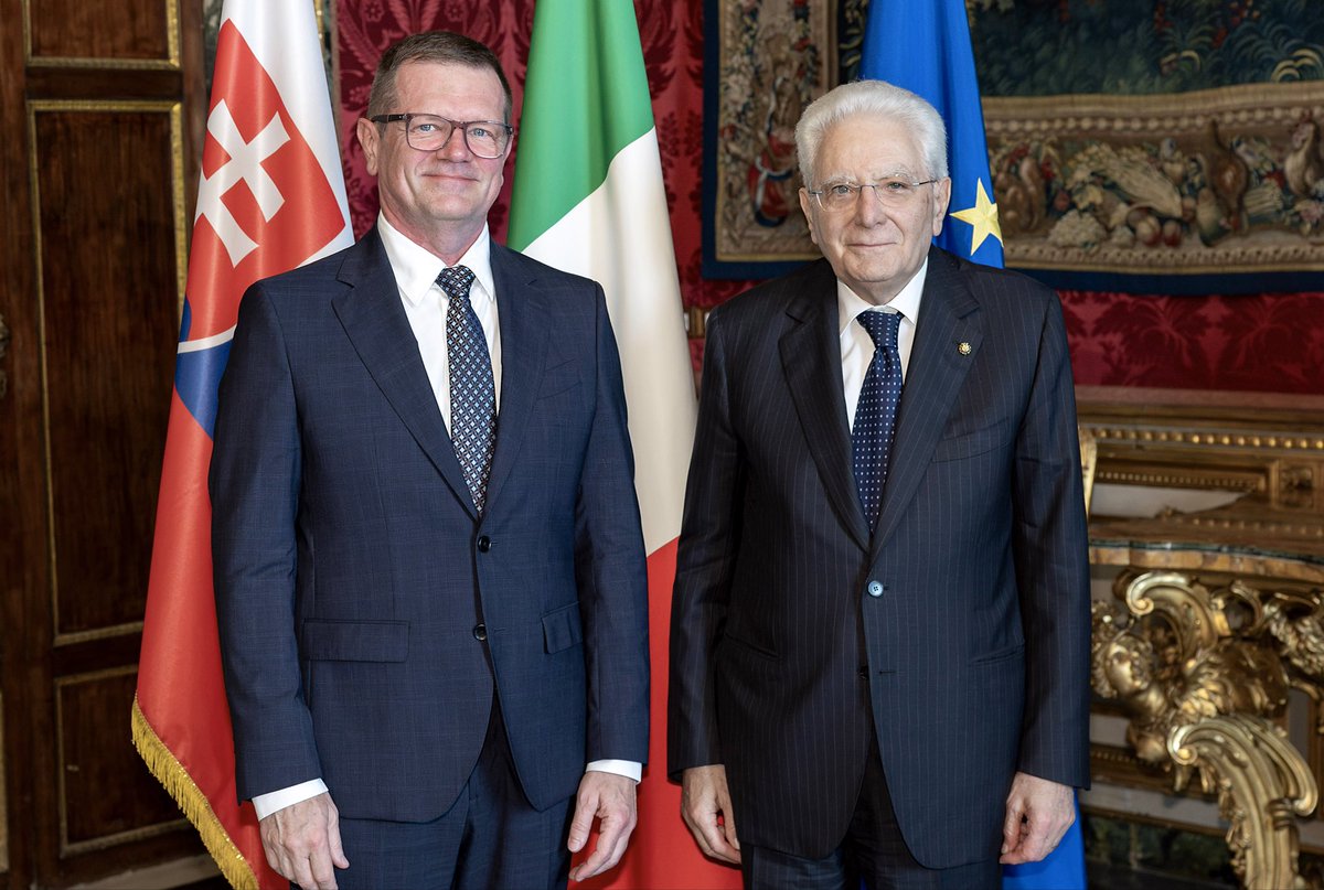 peterkmec's tweet photo. Honoured to have presented the letter of credencials as Ambassador Extraordinary and Plenipotentiary of  🇸🇰 to 🇮🇹 to President #SergioMattarella. Ready to intensify our mutual cooperation in many fields, incl. energy, defence&amp;regional cooperation #quirinale https://t.co/hcliZvaOAr