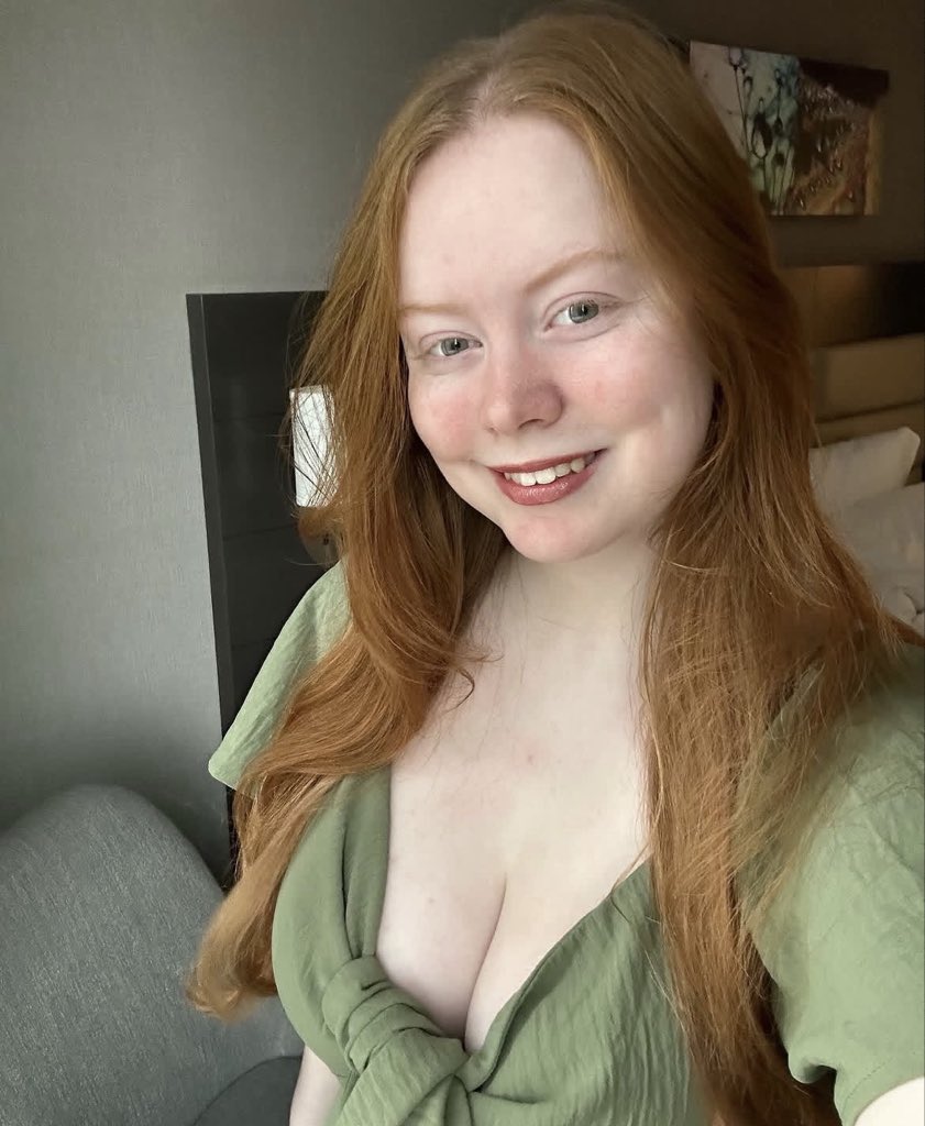 AlisaRianakyee's tweet photo. @Starbucks I’m looking for a serious man. I’m down to make him happy in all ways https://t.co/SvN1JZWobC