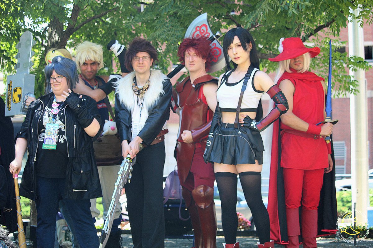 NightLightPhot's tweet photo. people from all walks of life and those who MAY or MAY NOT feel comfortable doing photography get to shine here. This is 100% my baby.

When I say cosplay is for everyone, I bloody mean it and it will always show in my work. 

It's a labor of love.

It's joy. It's Final Fantasy https://t.co/Yt2kcTU7TB