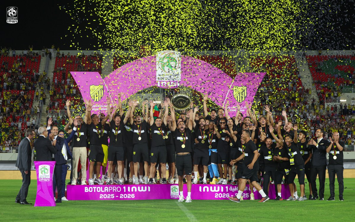 thebotolapro's tweet photo. ✨ الــمــغــرب الــريــاضــي الــفــاســي بطل البطولة الاحترافية برو INWI للموسم الرياضي 2025-2026 🏆

Maghreb Association Sportive de Fès 𝐂𝐇𝐀𝐌𝐏𝐈𝐎𝐍𝐒 of #BotolaProINWI 2025/2026 💛🖤

#الدوري_المغربي 🇲🇦 https://t.co/YUEN3f9Fpu