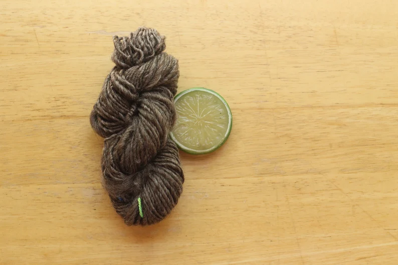 thefinelime's tweet photo. If you're wanting a rustic look, bare, undyed, #naturalwool #yarn is a great way to get it. Soft, #bflwool, #handspun worsted weight.
https://t.co/McFpKvHjH4 via @Etsy https://t.co/o5b4oc1fZr