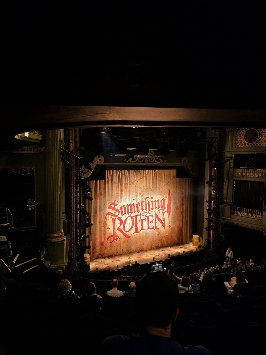 dmtaylor90's tweet photo. It's been a while since I was in a theatre! Spent the evening watching the fantastically funny Something Rotten 😆 https://t.co/TJAqyzZR6T