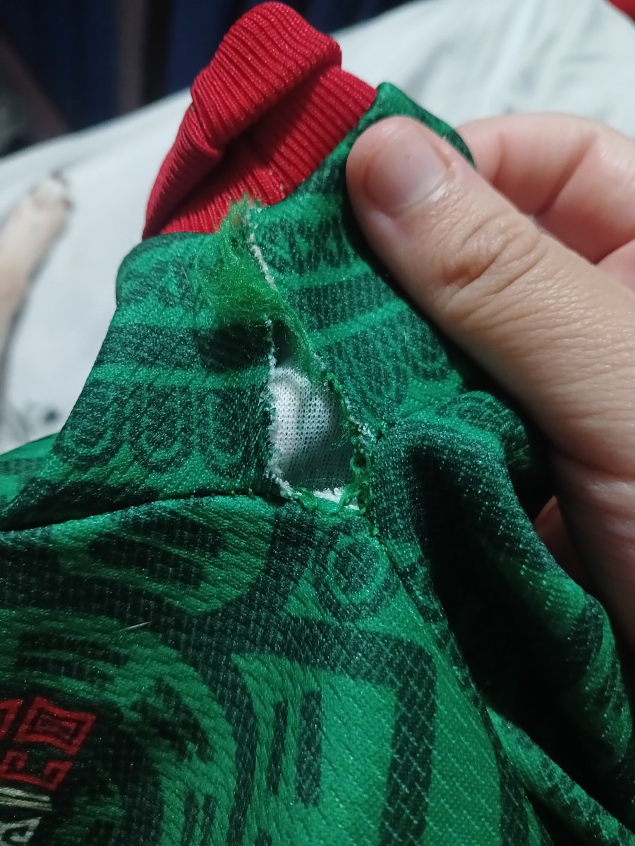 mimfeer's tweet photo. Nicky decidió ser xenofobica y la rompió 😭😭 https://t.co/vigAuoj7JA