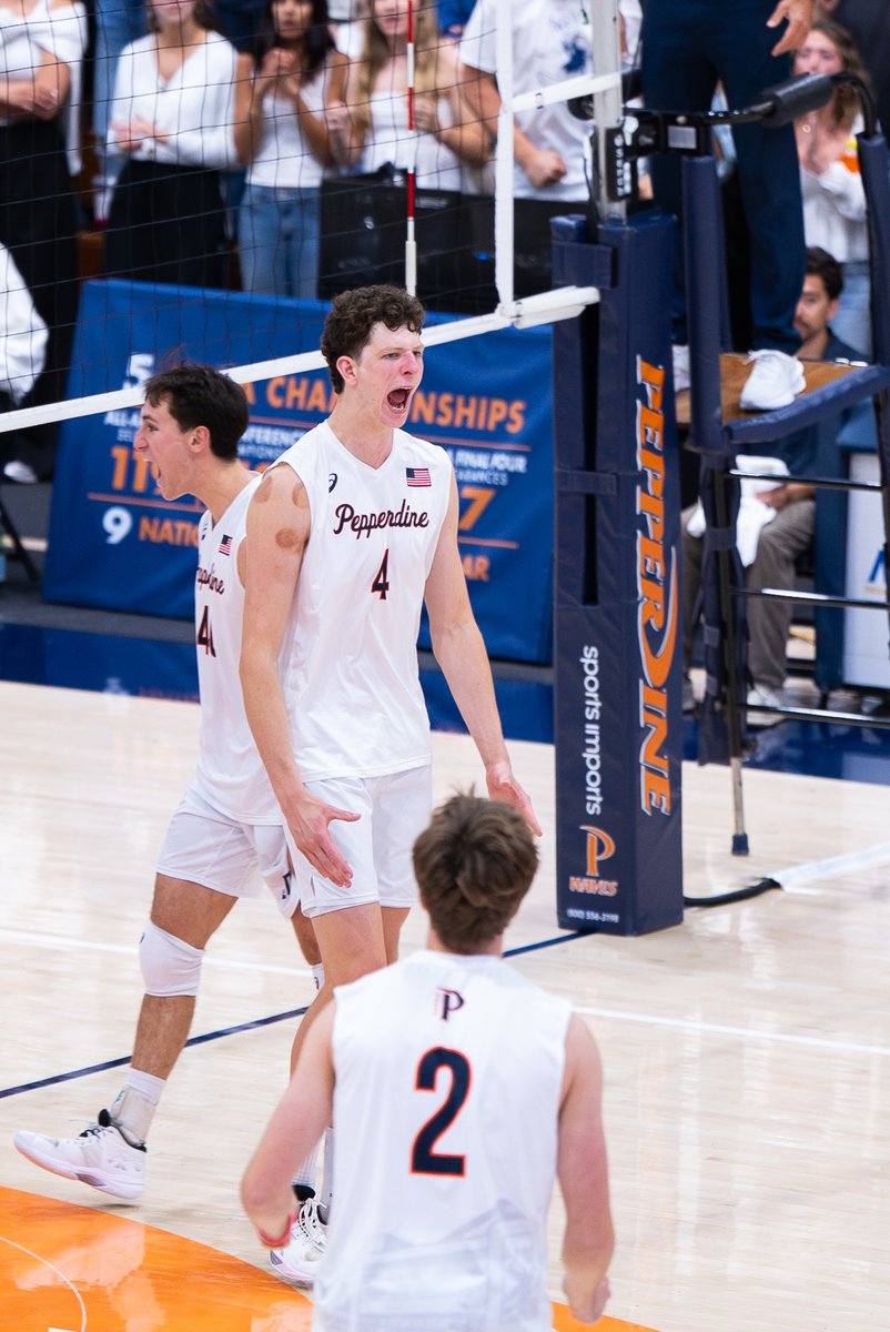 PepperdineMVB_'s tweet photo. we heard it was World Volleyball Day ??

#MakeWaves | @PepperdineWaves https://t.co/g3HfPhiREL