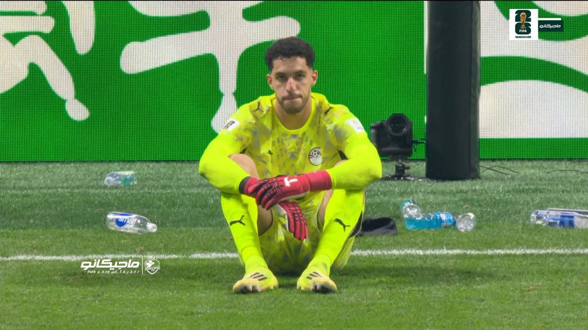 dykeddieaz's tweet photo. GET UP GET THE FUCK UP YOU HAVE NOTHING TO REPROACH YOURSELF FOR YOU SAVED US MORE TIMES THAT I CAN COUNT IT HAS BEEN AN HONOR TO WATCH YOU PLAY GET UP AND GO CELEBRATE YOUR WONDERFUL WORLD CUP DEBUT I LOVE YOU OUFA THANK YOU FOREVER GRATEFUL https://t.co/wzYZT2DUXn