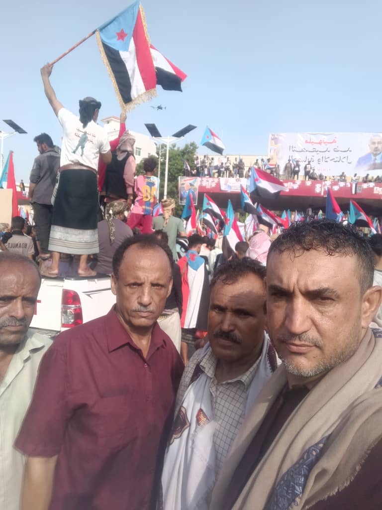 Almaflahi1981's tweet photo. مليونية اليوم الثلاثاء7/7/2026 في عدن احتشد الشعب الجنوبي  احتشادًا نوعيًا بالالتفاف حول المجلس الانتقالي وقال كلمته بكل وضوح: مفوضنا  الرئيس عيدروس الزُبيدي لقيادة سفينة الجنوب بعيدًا عن مستنقعات الوصاية. 
#مليونيه_التصعيد_ورفض_الوصايه https://t.co/0hBGjTVPIq