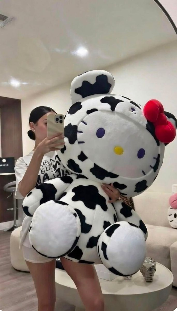layxsnv's tweet photo. OMG I need it 🥺😭😍 https://t.co/QYfaDG70xM