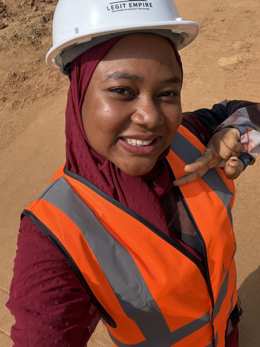 Daatu_mamman's tweet photo. Day 3 of posting until I close my first real estate deal.🤍I work with Legit Empire,helping people own affordable plots in Abuja.📍Karasana | Apo | Idu |Katampe
You can pay in full or spread your payment over 6 months with just a 40% initial deposit.Interested? DM me. Thank you❤️ https://t.co/uEYdCTdeTY