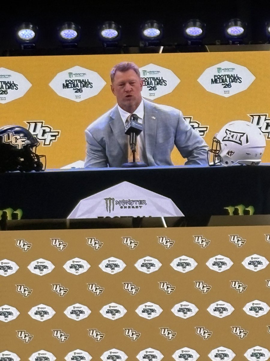 Andrew_Cherico's tweet photo. #UCF HC Scott Frost making his media stops https://t.co/ofVKTq2QuL