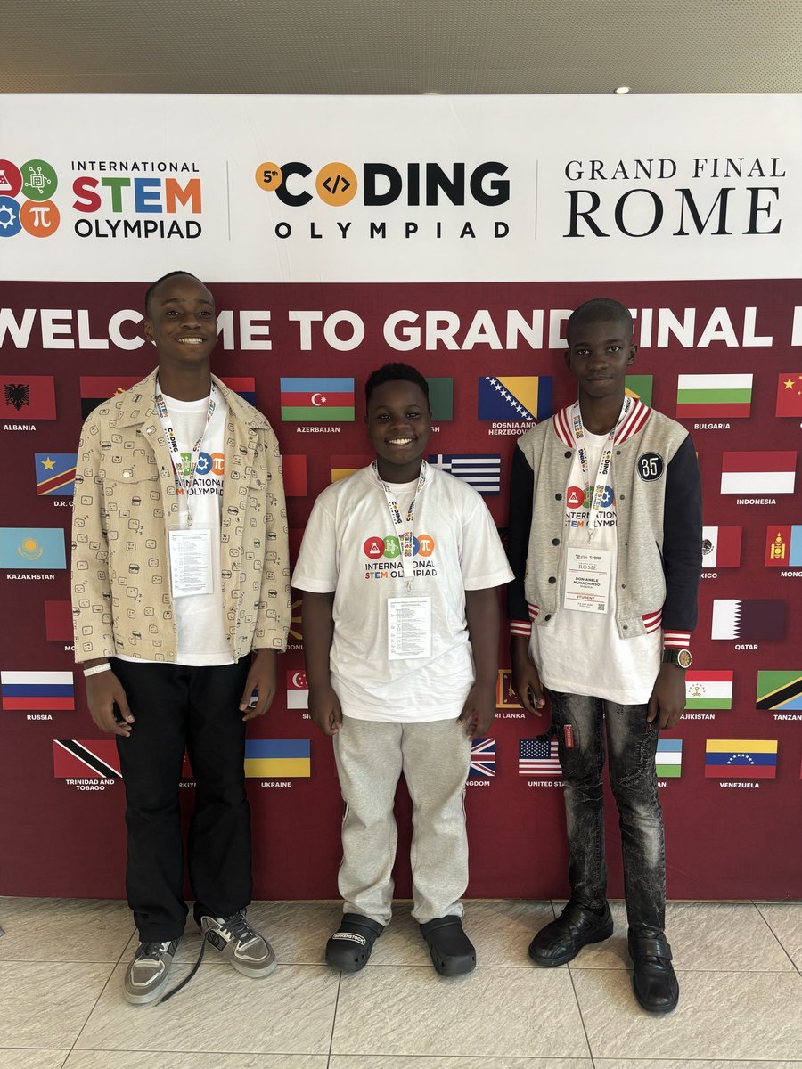 FrancisK50588's tweet photo. Three wise men from the East, we shall celebrate the teachers who nurtured this student to become the best mathematician in the world. https://t.co/UTxR02qMJN