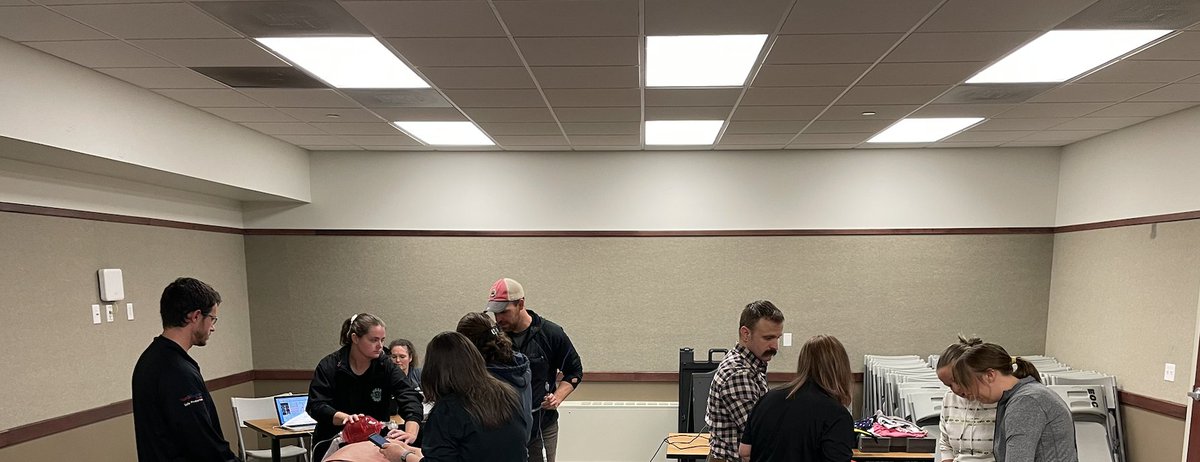 SIM_MONTANA's tweet photo. Last week, our SIM‑MT team spent the day at the Butte Emergency Operations Center running high‑fidelity burn simulations with regional healthcare professionals. 

#RuralHealthcare
#SimulationTraining
#BurnCareEducation
#EmergencyPreparedness
#SIMMT https://t.co/ouIFmeAM57
