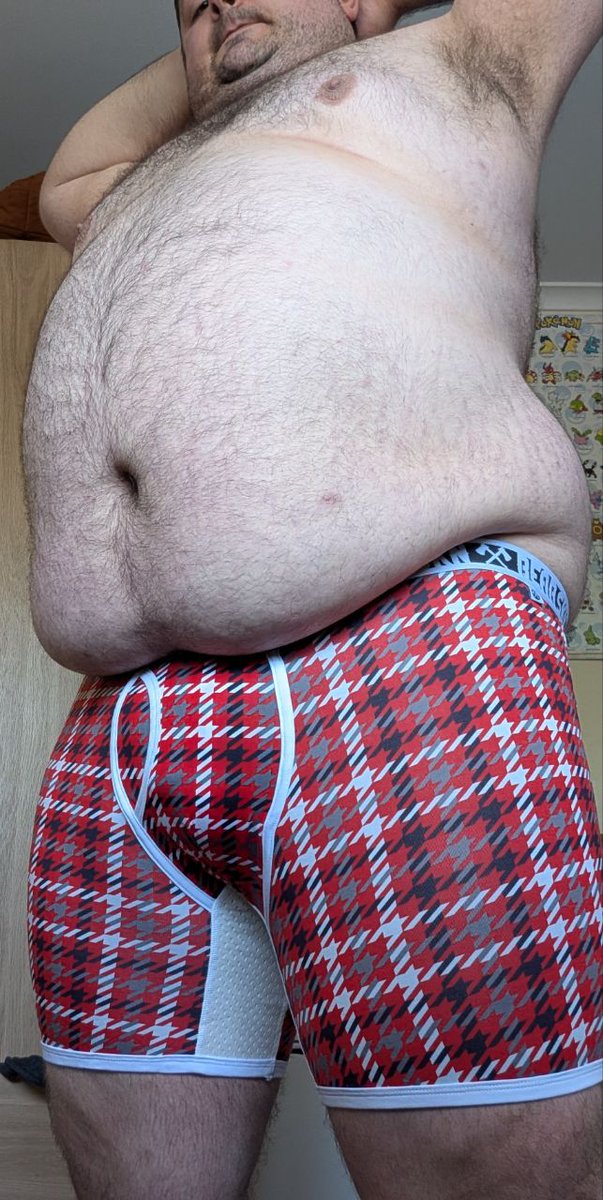 adzdaninja's tweet photo. Bear got new underwear, thought you guys might like to see them as my post for this Tuesday of tums 😋😋🐻🐻 https://t.co/2OnChzSIEo