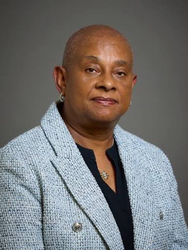 tony_como's tweet photo. Thoughts and prayers to this race-grifter who along with Harry and Elton, lost her case in court today. Hopefully her costs will be a fair few Bob https://t.co/CSR4Kg3knw