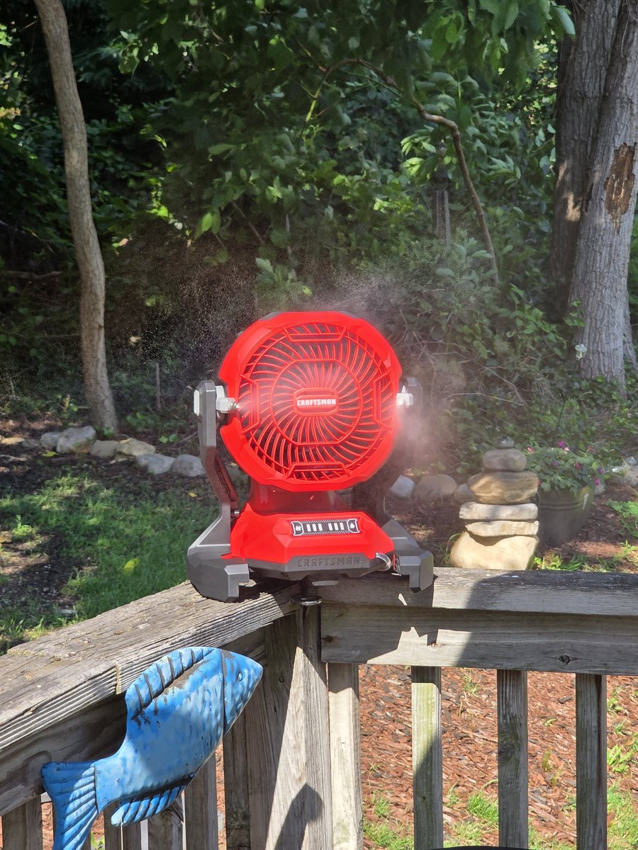 BolzMary's tweet photo. @FatKidDeals This is awesome!  I love my @craftsman V20 fleet!  Especially the fan! It saved our holiday weekend! 
Thank you for posting! ❤️🇺🇸 https://t.co/LSDdpQm1a3