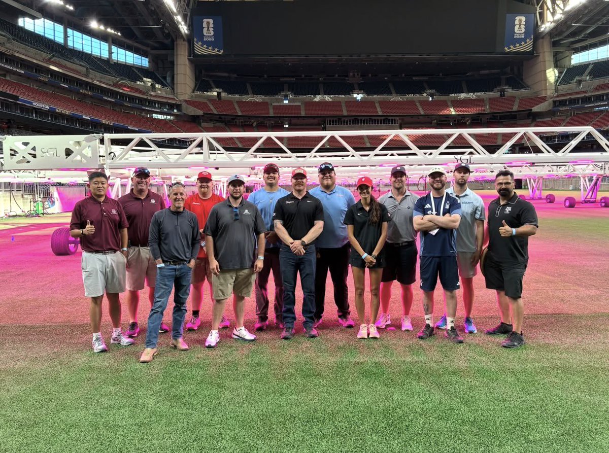 Manolo_Turf's tweet photo. Texas A&amp;M is always committed to serving and supporting the Texas turfgrass industry. 
Proud to represent the Texas A&amp;M Turfgrass Team and work alongside the outstanding FIFA Houston grounds crew during the FIFA World Cup 2026.

FIFA Houston 2026—one for the books! ⚽🌱 https://t.co/H1U447gbIk