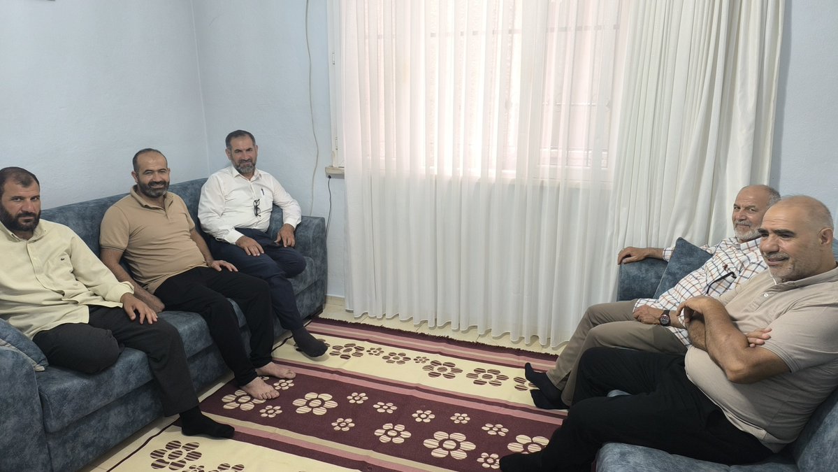 HudaPar_Tarsus's tweet photo. İlçe Başkanımız Hikmet Tanış ve beraberindeki heyetimiz, bugün ilçemizde hasta ziyaretlerinde bulundular.

Şifa bekleyen hastalarımızı evlerinde ziyaret ederek geçmiş olsun dileklerini ilettiler ve dualarını aldılar. Rabbim şifa bekleyen tüm hastalarımıza acil şifalar versin. 🤲 https://t.co/YmOOCZC6Lk