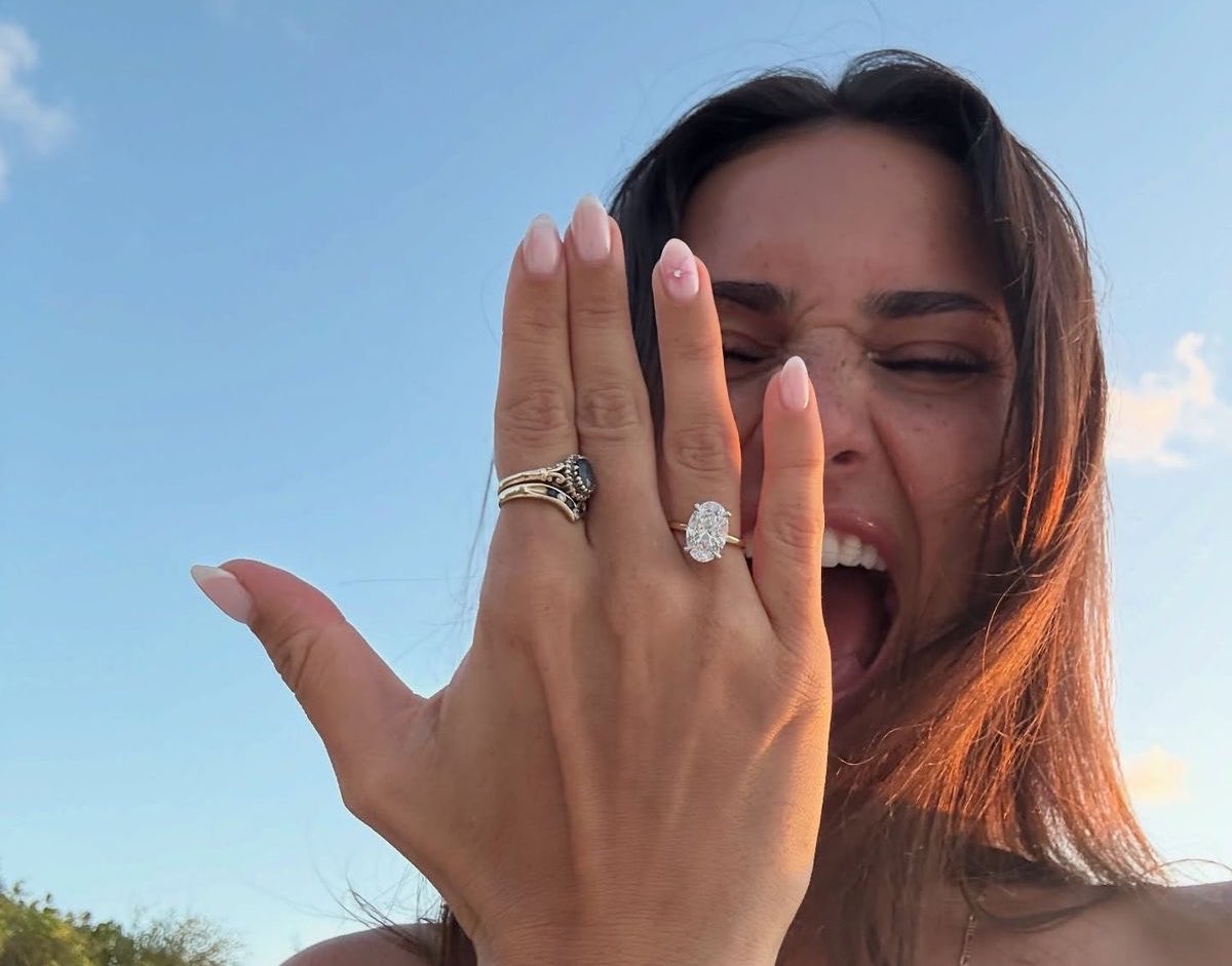 purefamilyy's tweet photo. Manifesting https://t.co/LinWUuIhHW