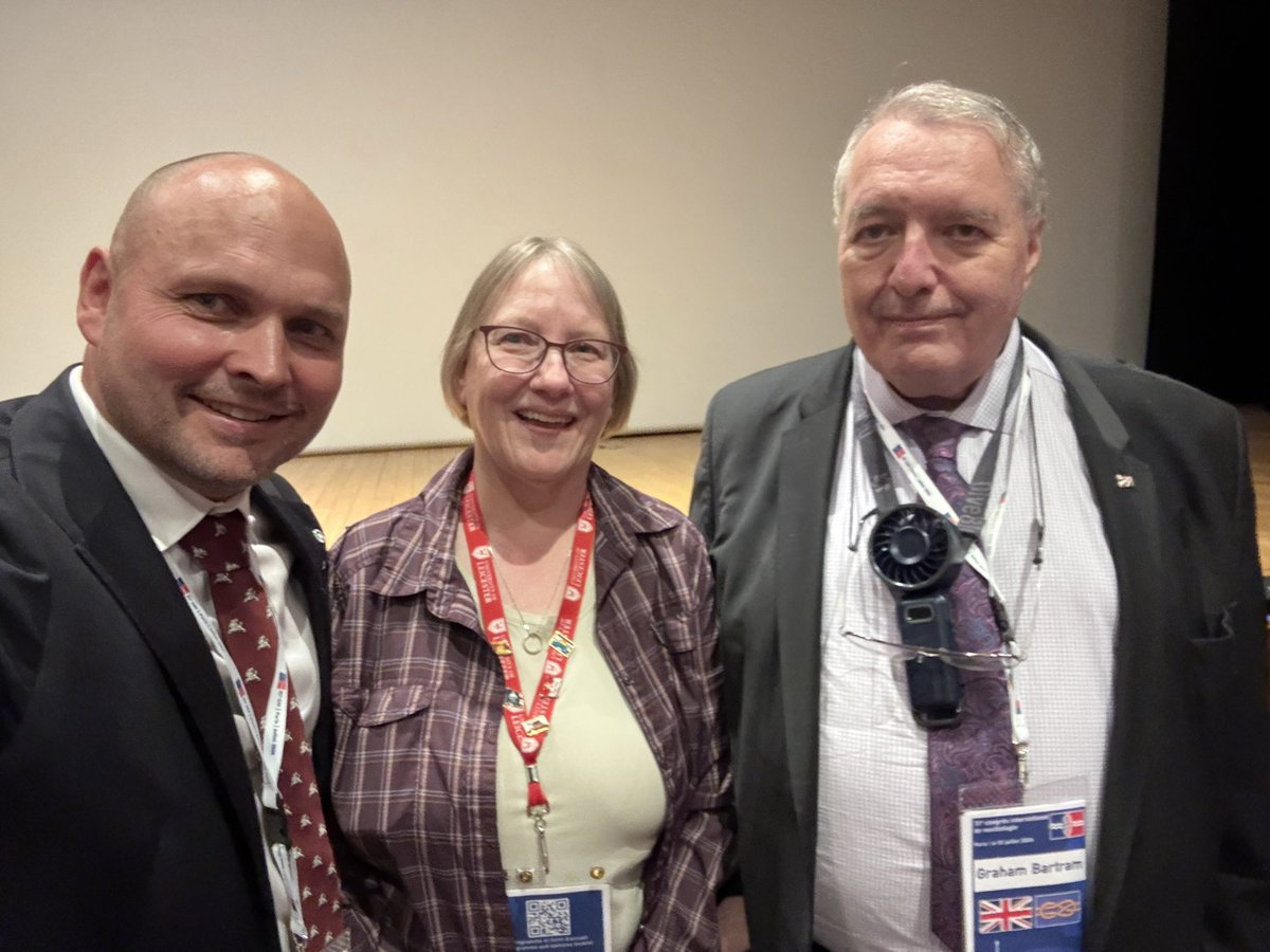 RemigijusBimba's tweet photo. GHVI President Remigijus Bimba met with Annie Platoff (USA), the newly elected FIAV Secretary-General for Congresses, and Graham Bartram (UK) at the 31st International Congress of Vexillology in Paris.

#GHVI #FIAV #Vexillology https://t.co/Gzn9HtON9e
