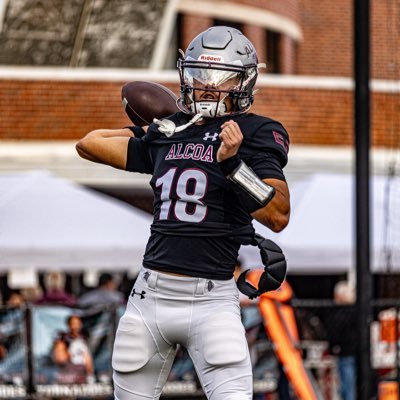 CSmithScout's tweet photo. #TN2027 Still Available: Quarterback's

@Corbin_Hobson - GCA 
@KasonMcGowan1 - Cleveland
@ThomasManu1818 - Alcoa
@Connor_Jenne08 - Silverdale
@kasonyoung1 - East Robertson
@Matt_Horner2027 - Independence
@Bobryan27 - BGA 

https://t.co/f1L6jVRy1H

#CSS  #PRZTN https://t.co/fAsS01Q2F3