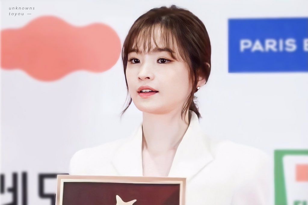 dubooring's tweet photo. 전미도 앞머리 사랑함 https://t.co/nLMhcVFX50