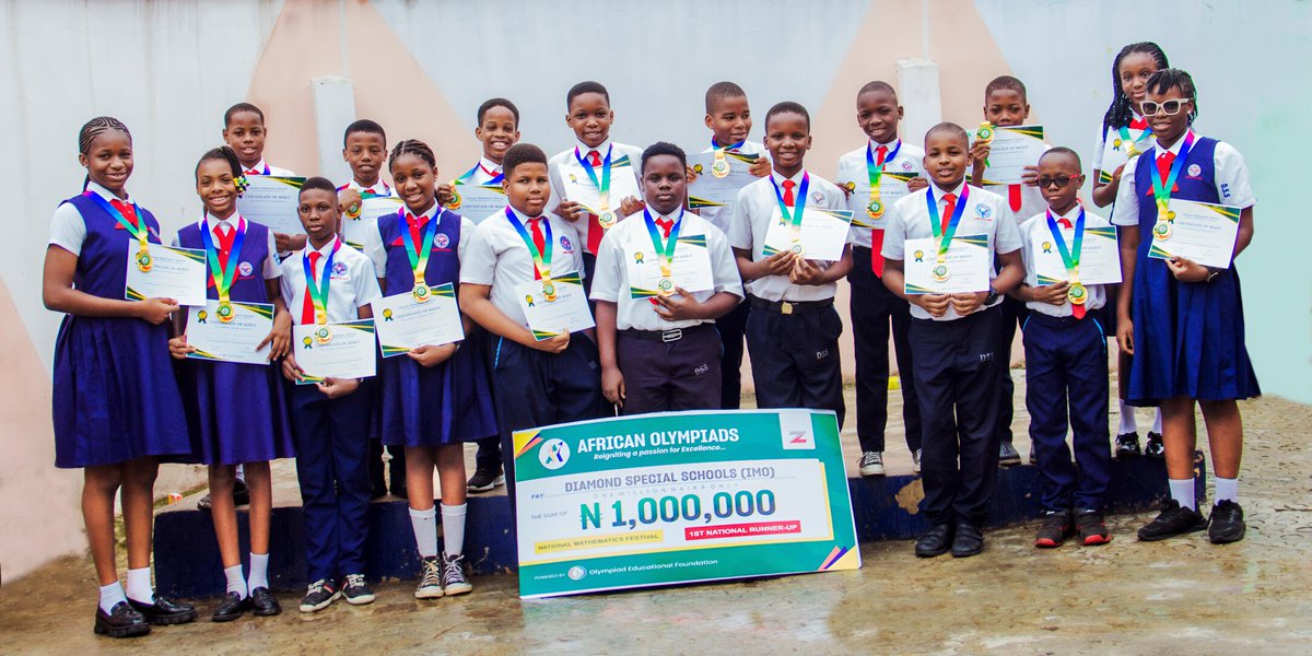 Emisilon's tweet photo. @winexviv Boldness Na water 💦 
He doesn't have any atoms of fear.
He is him.
Mathematics brain 🧠 box
Diamond Special Schools Owerri is proud of you our boy.
Your classmates will be happy that you brought the Gold Home...
This team of students is something else.
Blesses with Good teachers https://t.co/u7AdGfXHEi