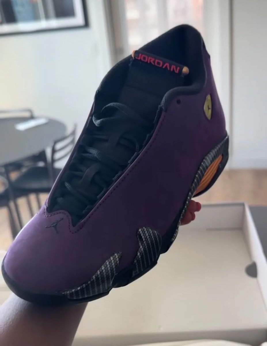 TheSiteSupply's tweet photo. CLOSE LOOK: Air Jordan 14 Retro "WNBA" PE 🤔 https://t.co/yPWvMxsfRy