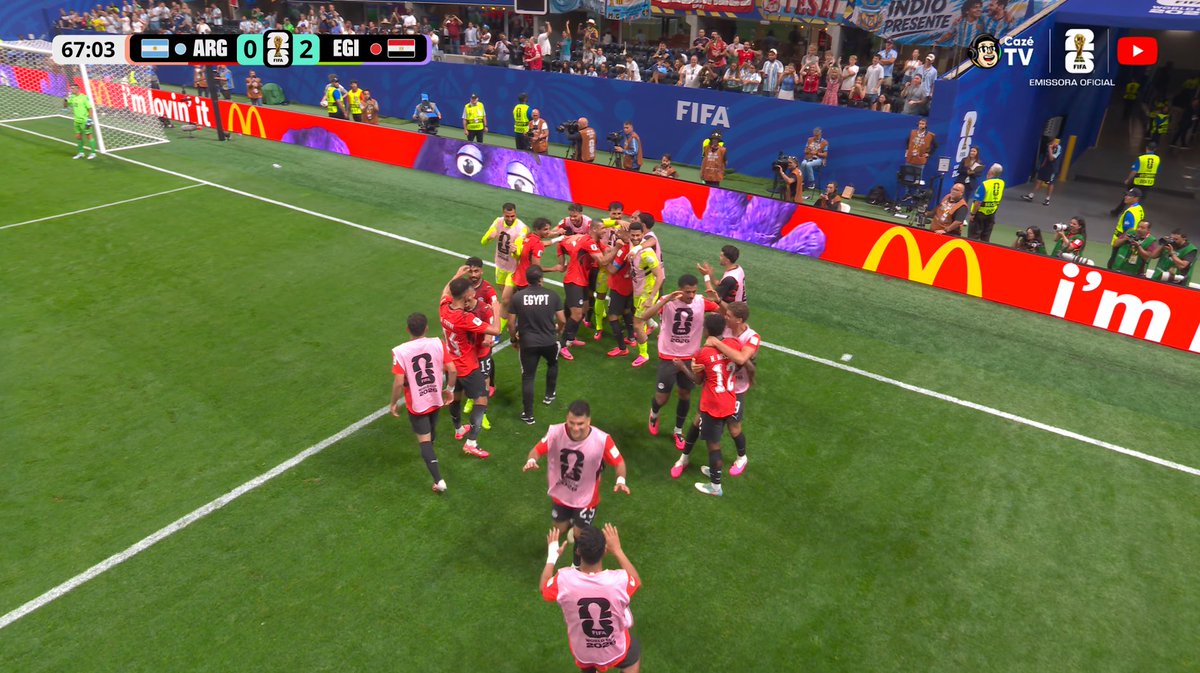 wmsribeiro's tweet photo. ANULA AGORA, FIFA! ANULA, CARALHO! https://t.co/nuFMZIxWwj