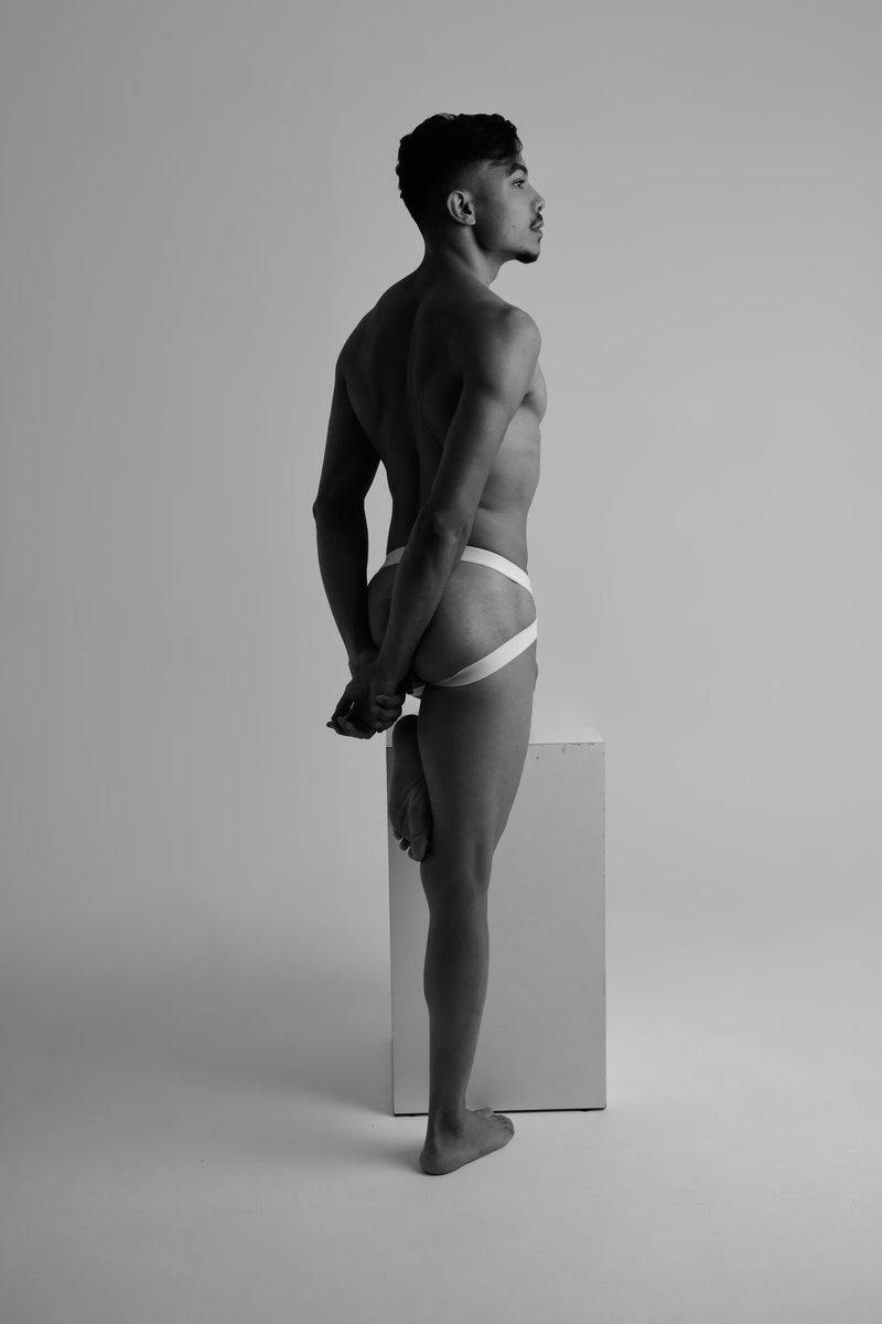 NovinhoHarhcir's tweet photo. @loganyoung_1 Quero rsrs https://t.co/26t3Igdgs3