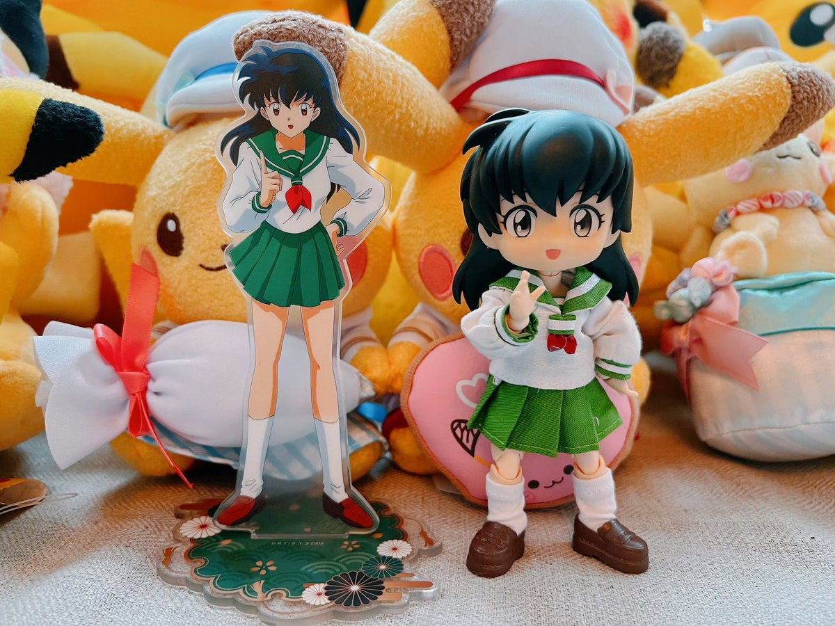 KagomeHomeCN's tweet photo. Doll vs. Goods🥰

#日暮かごめ ​​​ #Kagome #犬夜叉 #Inuyasha https://t.co/drf8aOA380