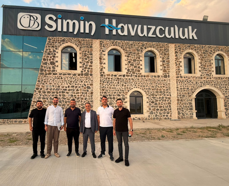 MUSIADBatman's tweet photo. Üyemiz Ömer Beber’i, Simin Havuzculuk ve Hamdani Restorasyon firmasında ziyaret ettik.
Gerçekleştirilen görüşmede gündeme ilişkin konular, sektörel süreçler ve üyelerimizin beklentileri üzerine değerlendirmelerde bulunduk. https://t.co/kIrZriAn2a
