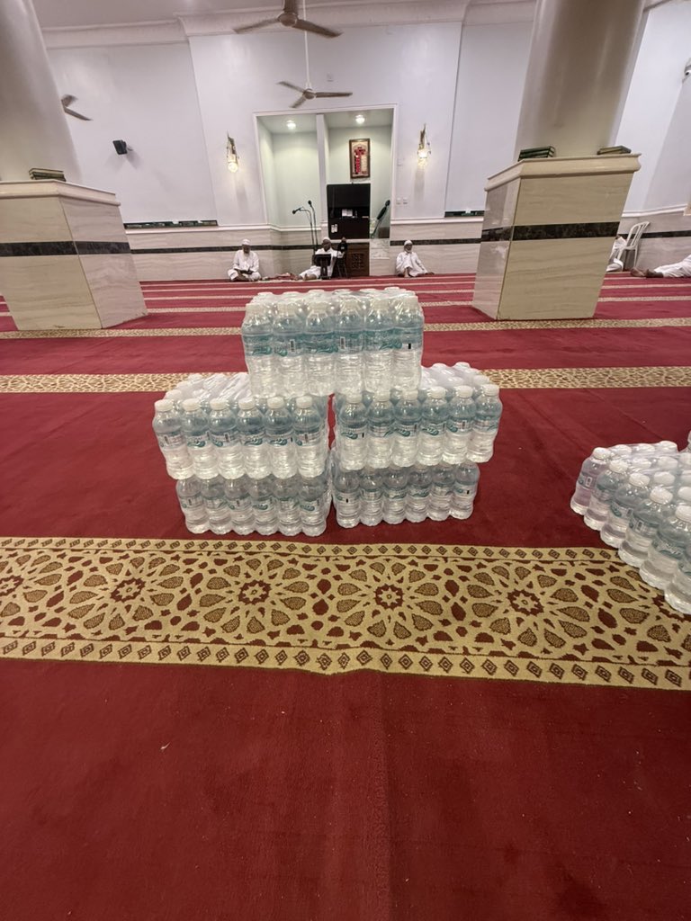 Cloud_drop1's tweet photo. توثيق لعملاء قطرة غيم معتمدين من هيئة الاعمال السعودي سهلنا عليكم الخير بضغطة زر  منتجاتنا متنوعه للطلب زورو متجرنا https://t.co/U6Qm2M20mp